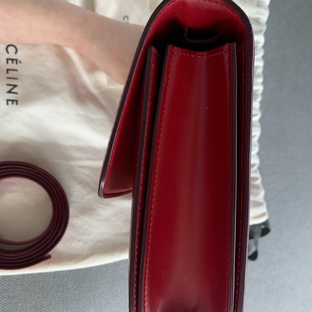 Celine classic medium box bag in red calfskin - Picture 8 of 9